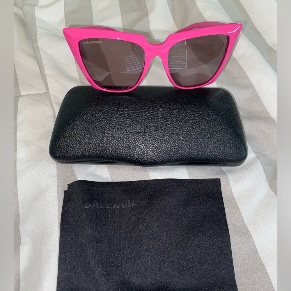 Balenciaga 55MM Squared Cat Eye Sunglasses nwt